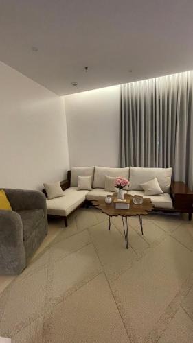 Al Kharj Apartment | استديو فندقي واسع بالورود