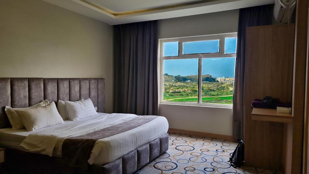 Abha Hotel | جولدن العرين للشقق الفندقية