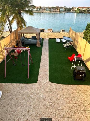 Durrat Al-Arous Villa | درة العروس فيلا البيلسان الشاطي الازرق