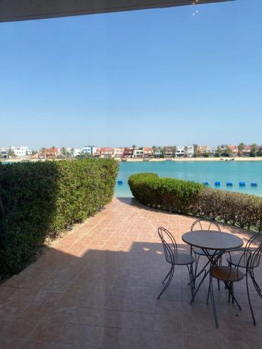 Durrat Al-Arous Ski Chalet | شالية درة العروس