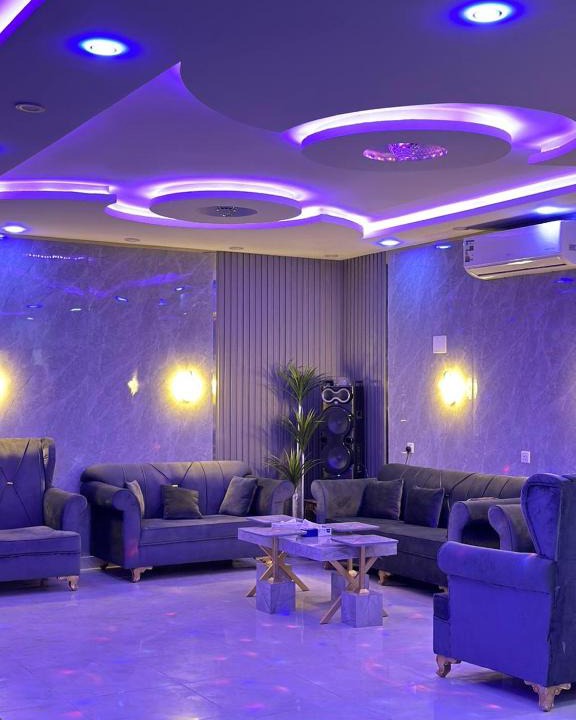 Duba Ski Chalet | شاليه الفخامه٢