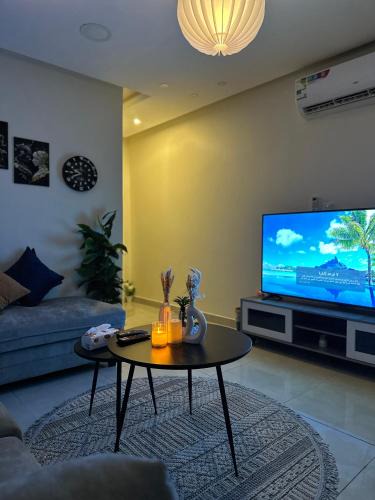 Al Khobar Apartment | شقة بصالة وغرفة نوم لشخصين