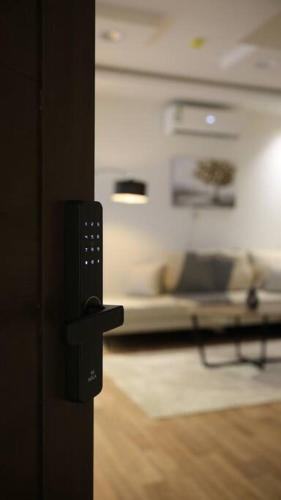 Buraydah Apartment | شقة بصالة وغرفتين نوم مريحة