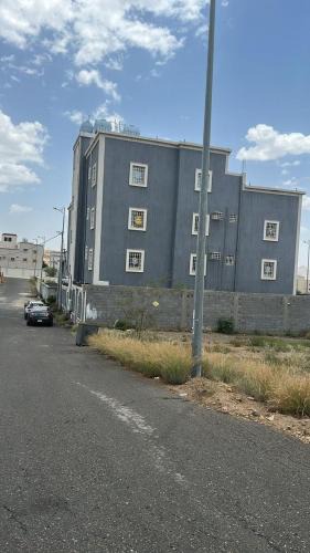 King Faisal Military City Apartment | شقة غرفتين نوم وصالة ومطبخ باطلالة سطح