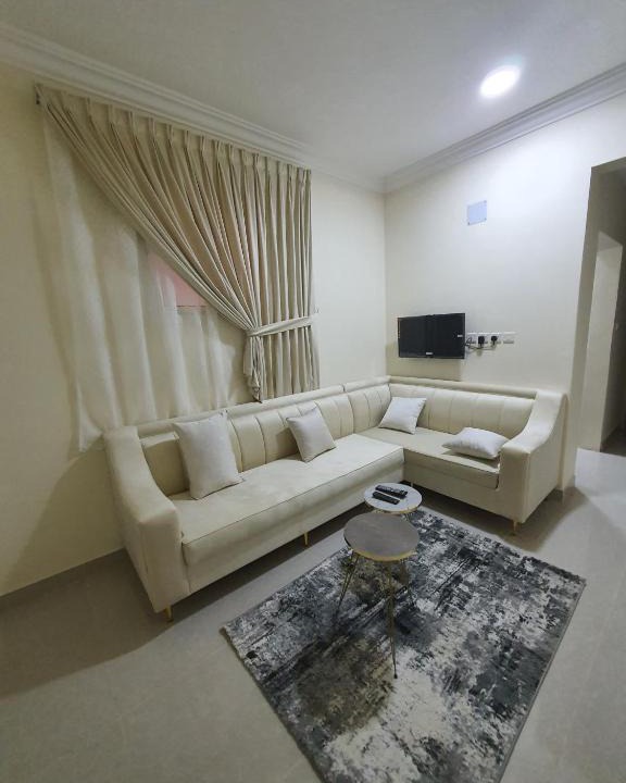 Buraydah Apartment | شقة فندقية بصاله ومطبخ( دخول ذاتي)