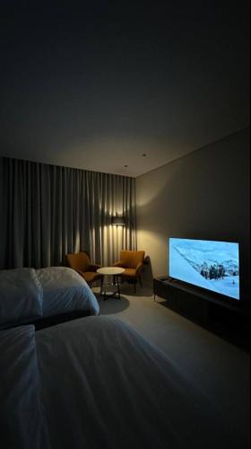 Medina Apartment | شقة فندقية حديثة غرفتين نوم بجميع المستلزمات