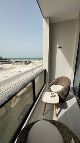 Dammam Apartment | شقة مع بلكونة جانبية ع البحر