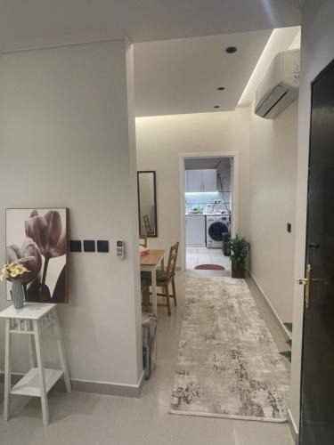 Al Malaz Apartment | شقه4 بالكامل بغرفتين نوم وصاله