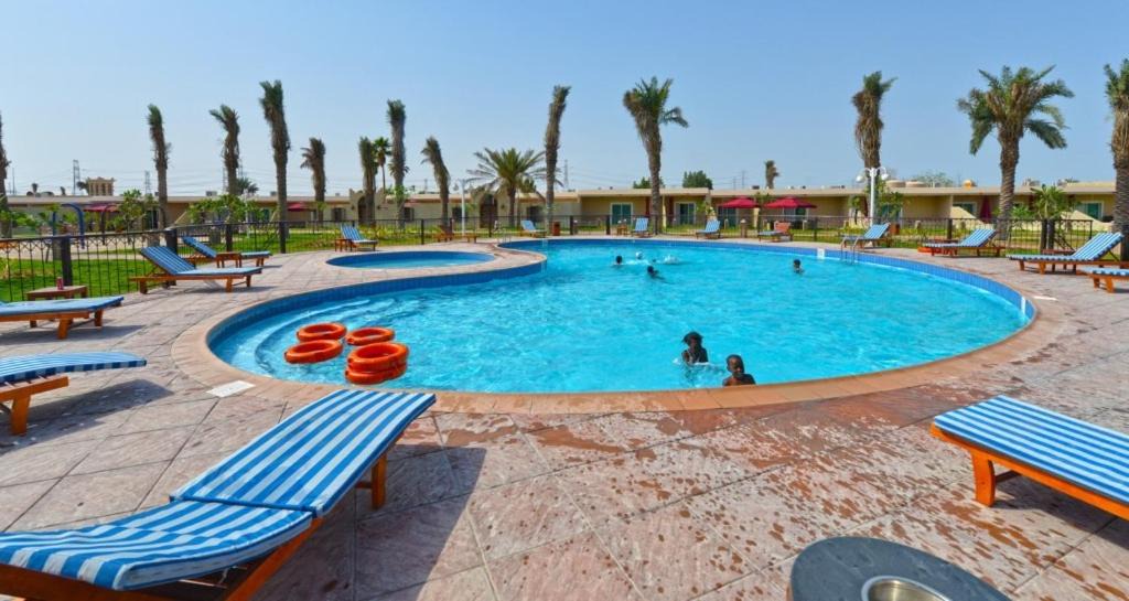 Dhahran Resort | لافونتين البحيرة