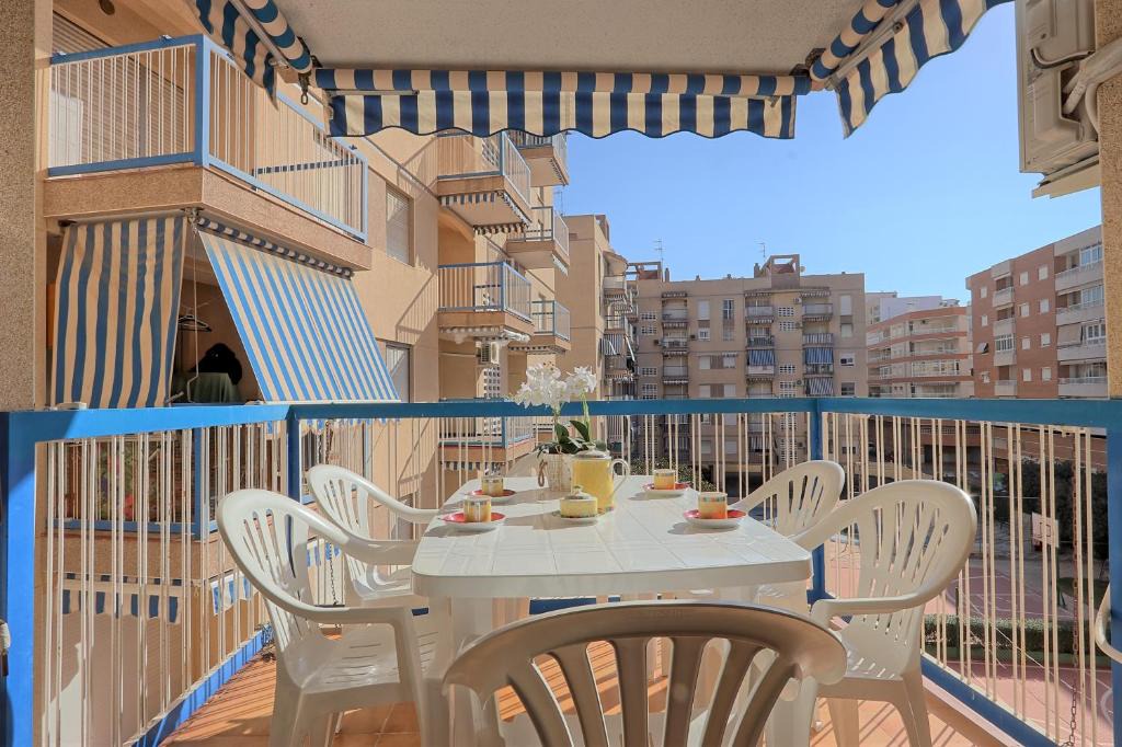 Santa Pola Apartment | 008 - Gaviotas 001 - comfortHOLIDAYS