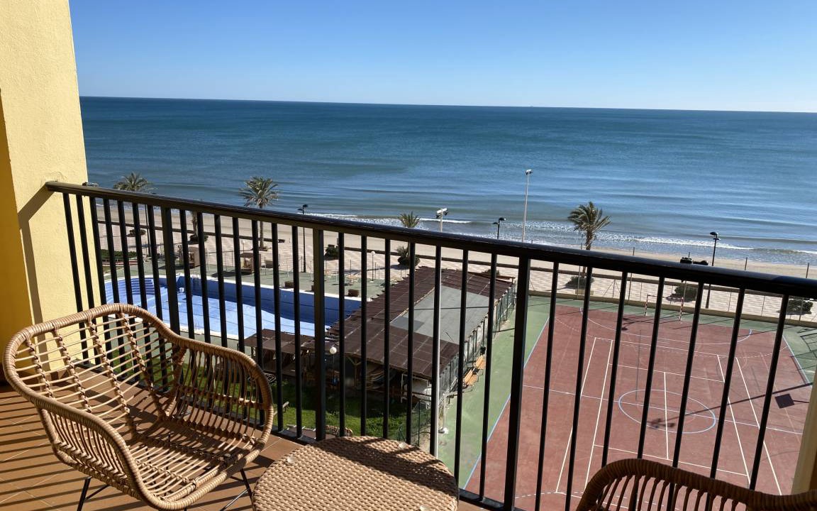 Port Saplaya Apartment | 100 m² Apartment ∙ 3 bedrooms ∙ 6 guests
