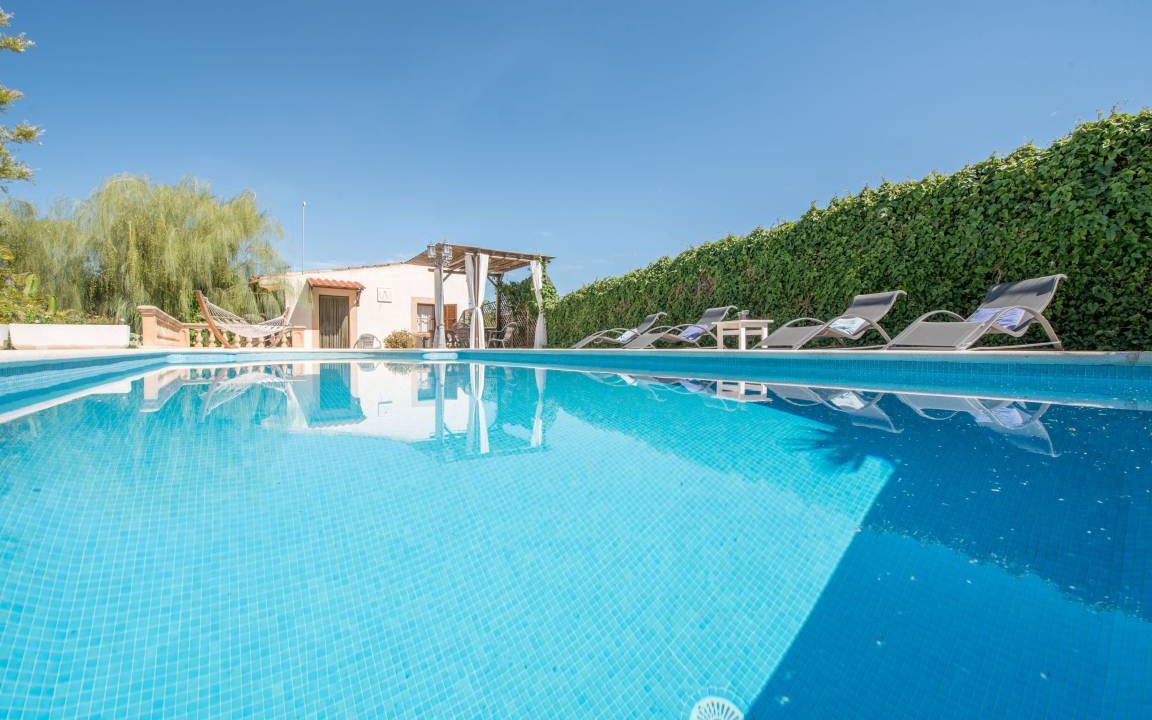 Sant Joan House | 100 m² Finca ∙ 3 bedrooms ∙ 6 guests