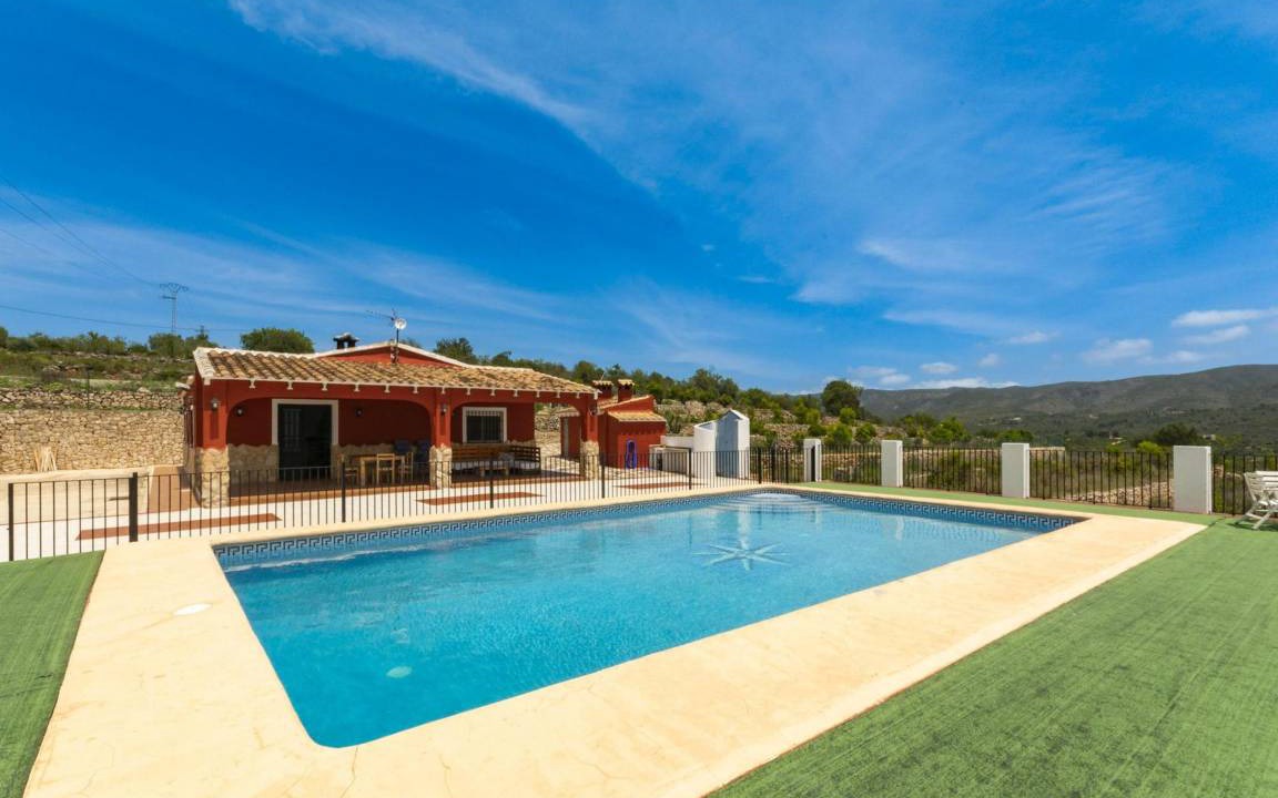 Luchente Villa | 100 m² Villa ∙ 3 bedrooms ∙ 6 guests