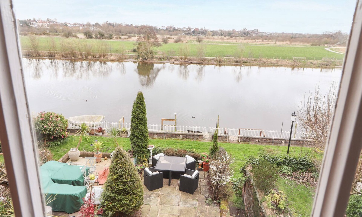 Chester Cottage | 12 Deva Terrace