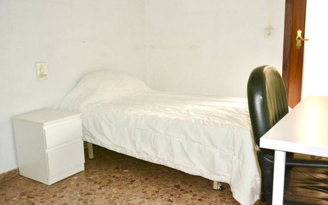 Castello de la Plana Resort | 135 m² Private room ∙ 1 bedroom ∙ 1 guest