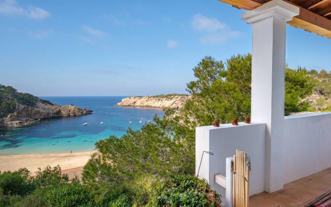 Cala Vadella Villa | 140 m² Villa ∙ 4 bedrooms ∙ 8 guests