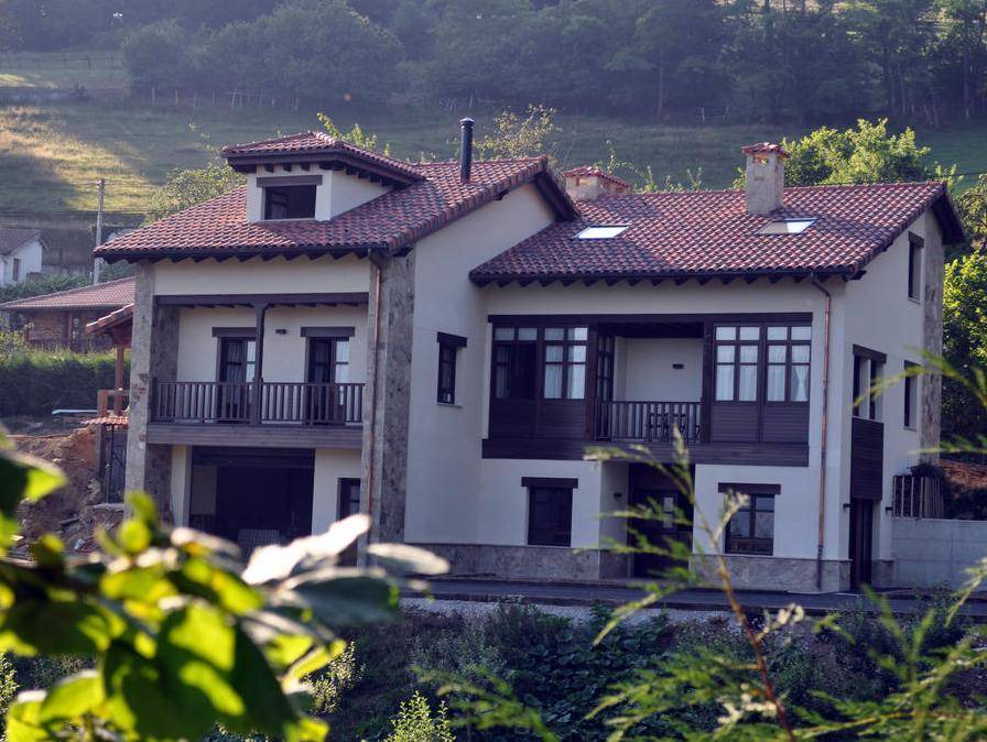 Paniceres House | 150 m² House ∙ 3 bedrooms ∙ 8 guests