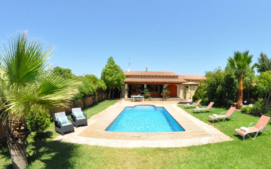 Sa Pobla Villa | 150 m² Villa ∙ 3 bedrooms ∙ 6 guests