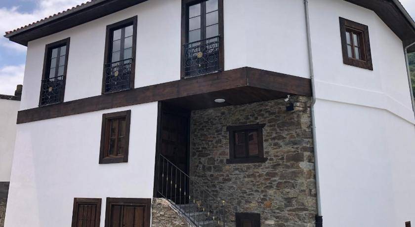 Cangas del Narcea Municipality Apartment | 160 m² Apartment ∙ 3 bedrooms ∙ 6 guests