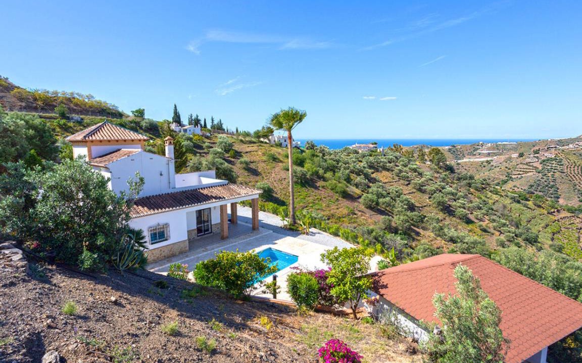 Torrox Villa | 162 m² Villa ∙ 3 bedrooms ∙ 6 guests