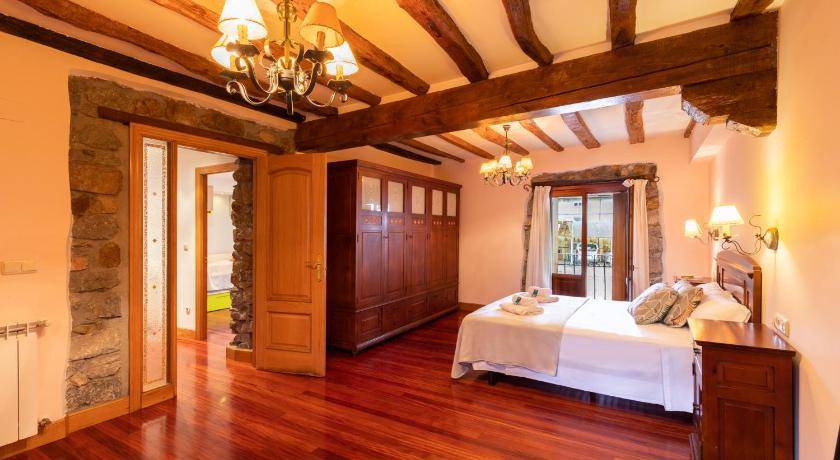 Berriatua Apartment | 180 m² Apartment ∙ 3 bedrooms ∙ 4 guests