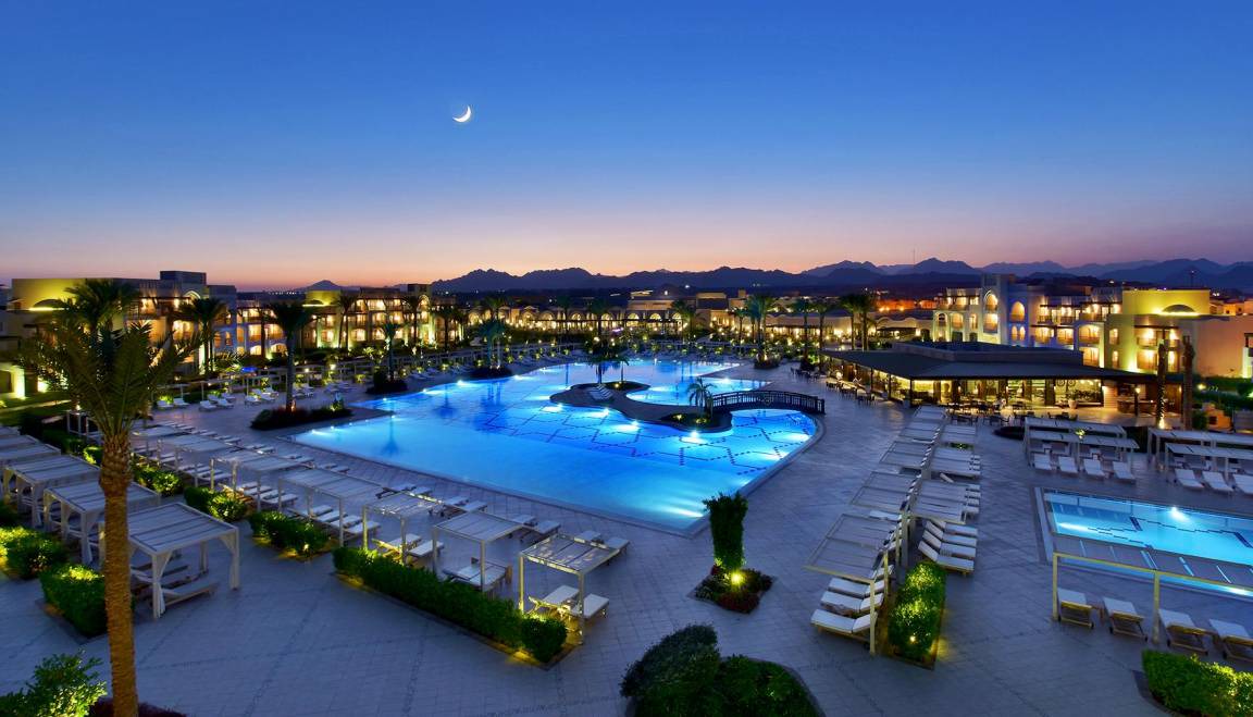 Tiran Island Resort | 216 m² Resort ∙ 3 bedrooms ∙ 127 guests