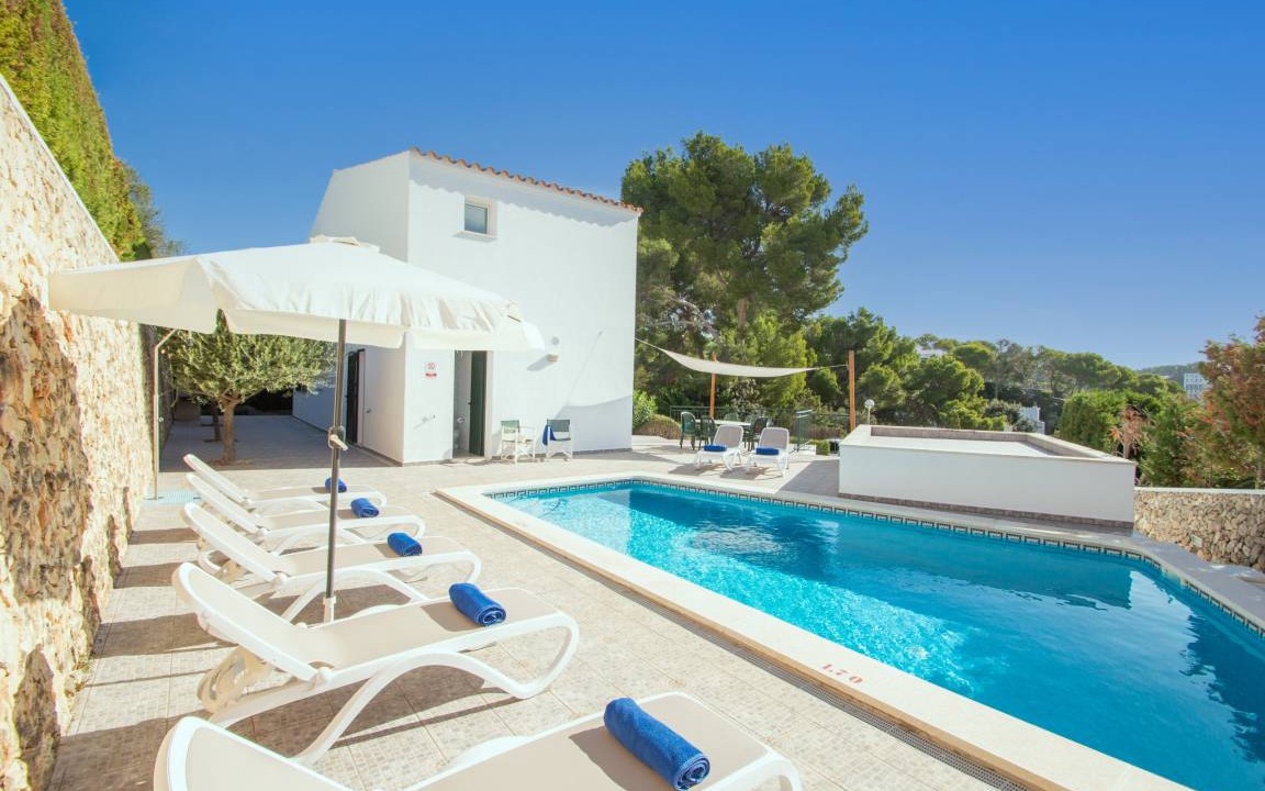 Serpentona Villa | 225 m² Villa ∙ 4 bedrooms ∙ 8 guests