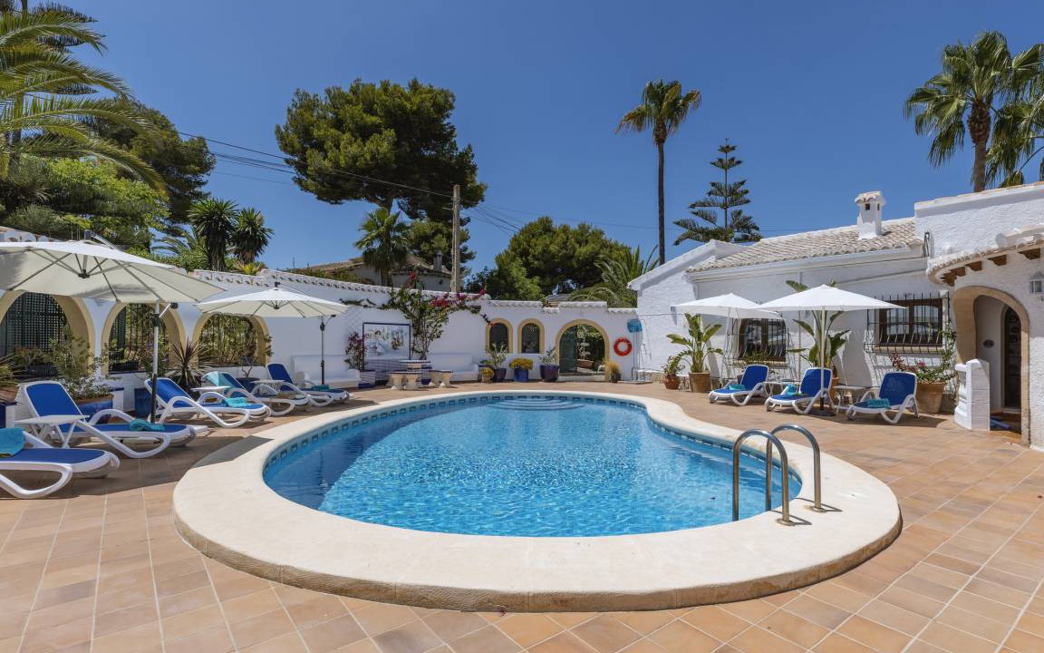 El Tosalet Villa | 250 m² Villa ∙ 5 bedrooms ∙ 11 guests