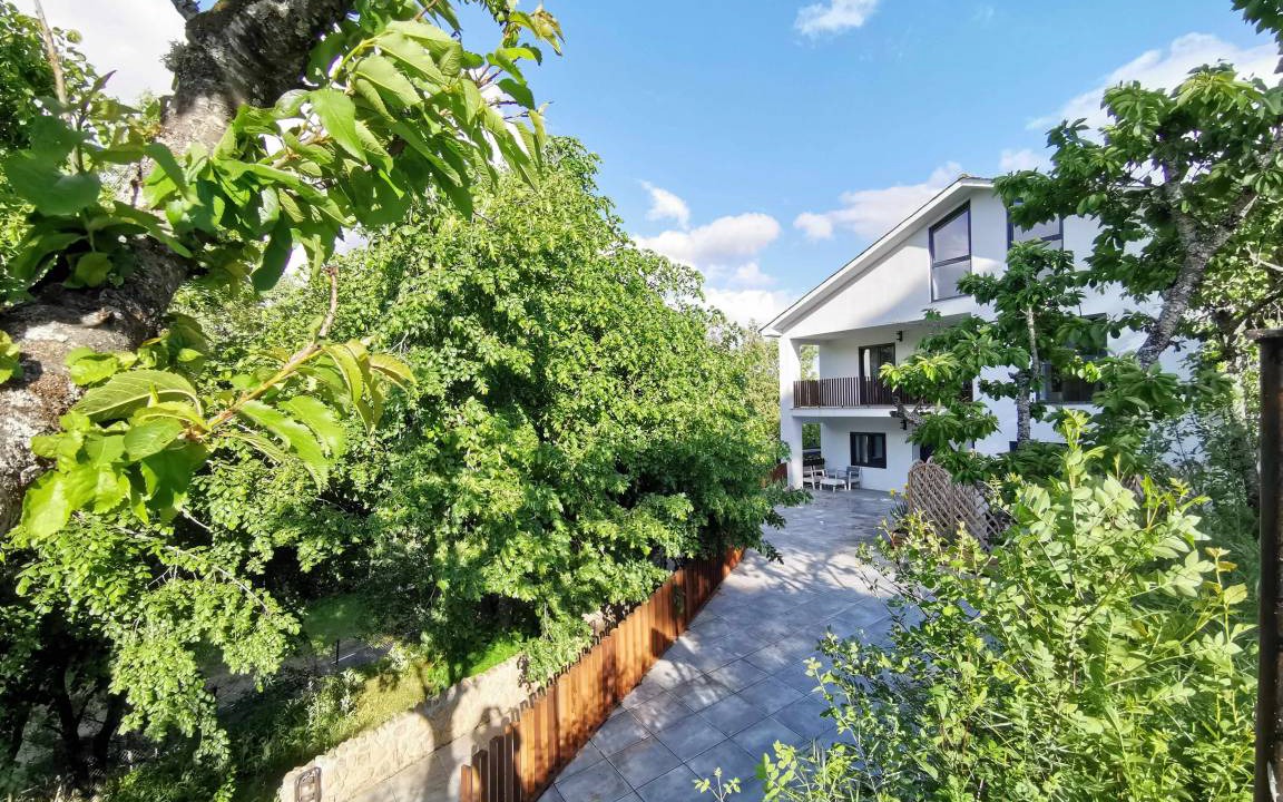 Trefacio House | 300 m² House ∙ 6 bedrooms ∙ 18 guests