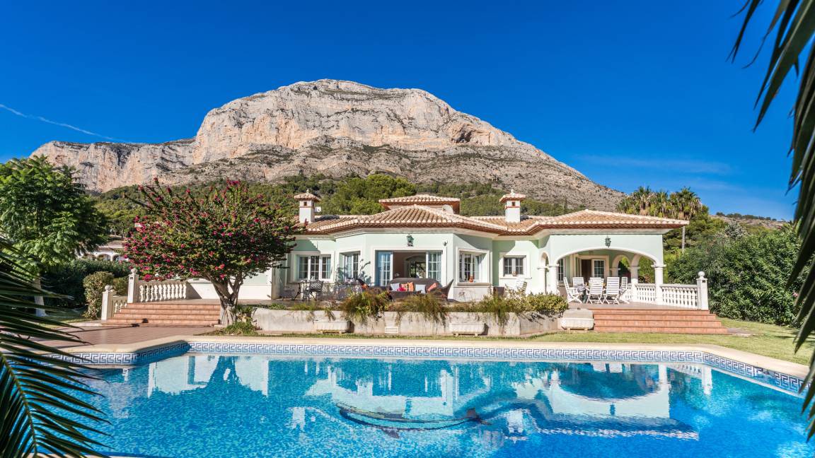 Montgo de Toscamar Villa | 330 m² Villa ∙ 3 bedrooms ∙ 6 guests