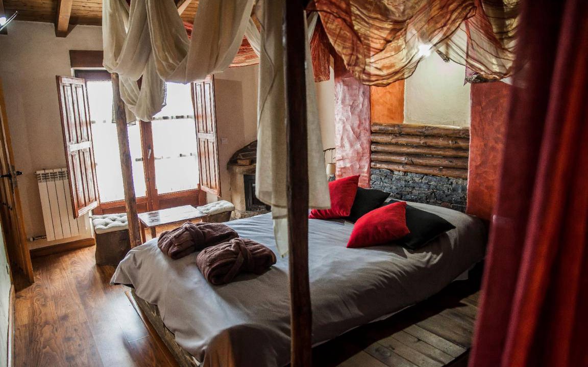 Bermellar House | 350 m² House ∙ 8 bedrooms ∙ 16 guests