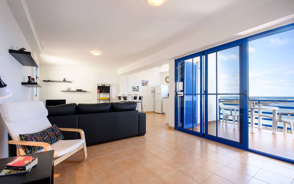 Orzola Apartment | 40 m² Apartment ∙ 1 bedroom ∙ 2 guests