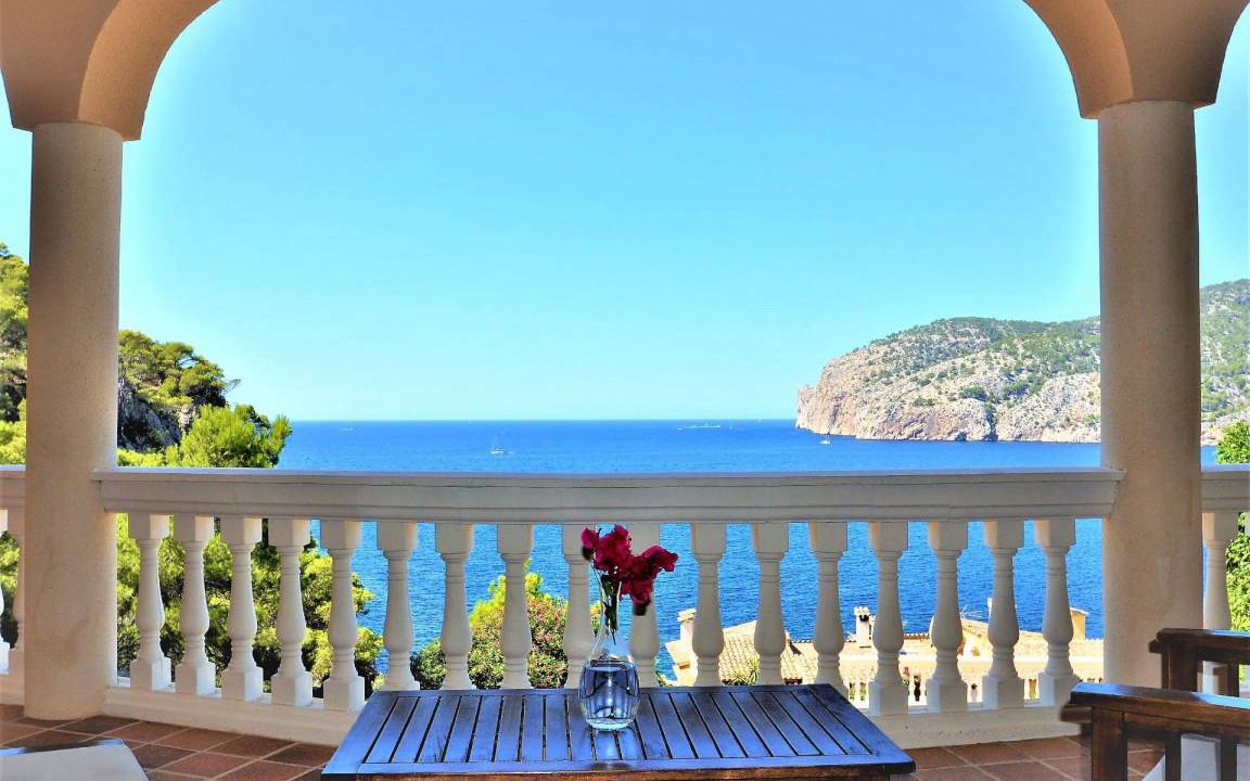 Camp de Mar House | 450 m² House ∙ 4 bedrooms ∙ 8 guests