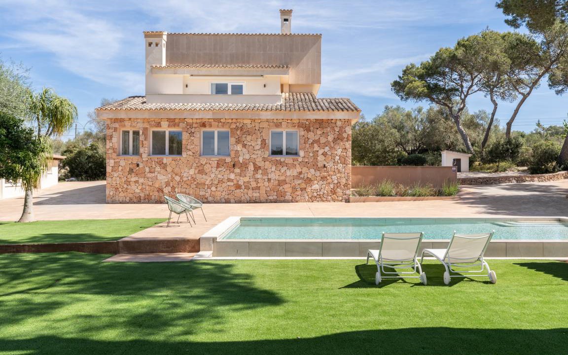 l'Aranjassa Villa | 450 m² Villa ∙ 4 bedrooms ∙ 8 guests