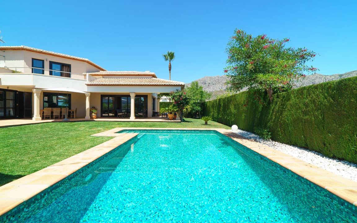 Beniarbeig House | 480 m² House ∙ 2 bedrooms ∙ 4 guests