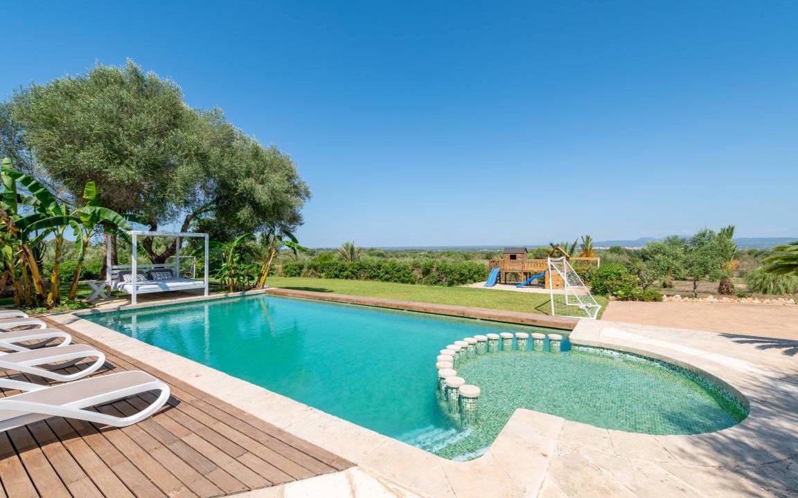 Campos House | 580 m² Finca ∙ 6 bedrooms ∙ 12 guests