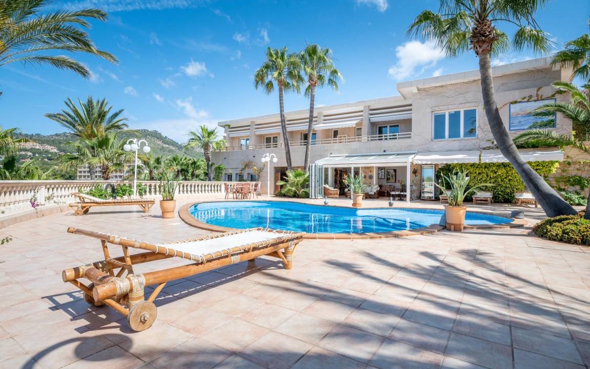 Peguera Villa | 850 m² Villa ∙ 6 bedrooms ∙ 12 guests