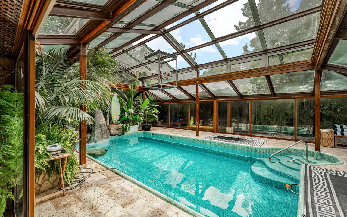 Las Rozas de Madrid Villa | 900 m² Villa ∙ 5 bedrooms ∙ 10 guests