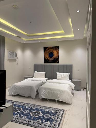 Duba Apartment | All the services are available at home