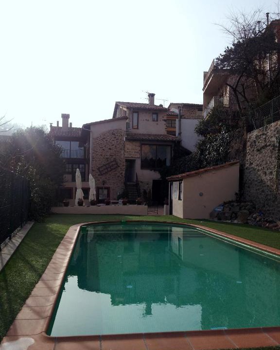 Santa Pau Apartment | Allotjaments Rurals Can Pere Petit