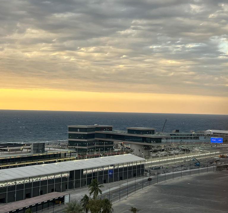 Ash Shati Apartment | Almasarat Tower Sea View