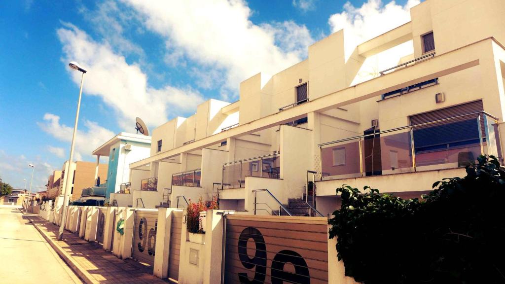 Oliva Apartment | Anacasa Adosado Juliola la Bomba AD2000