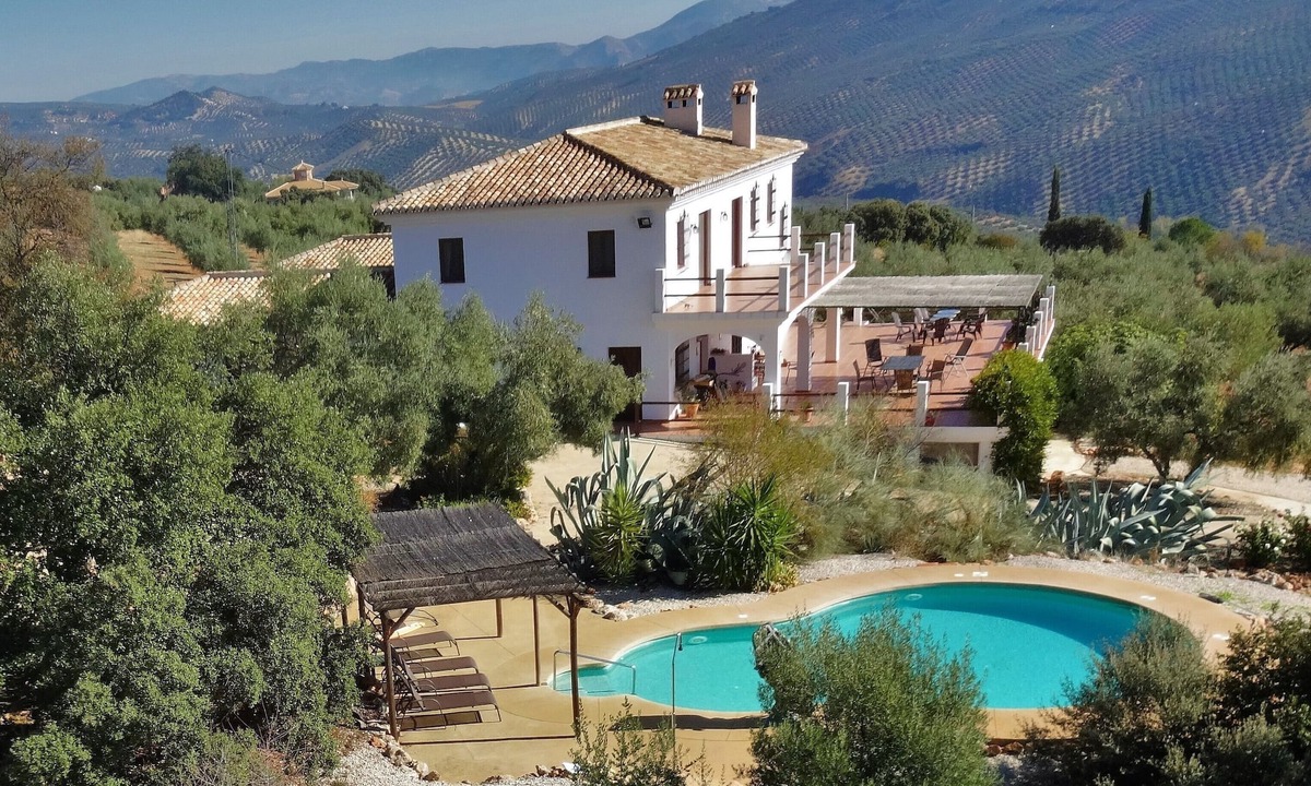Iznajar Apartment | Apartment with big terrace and fantastic views