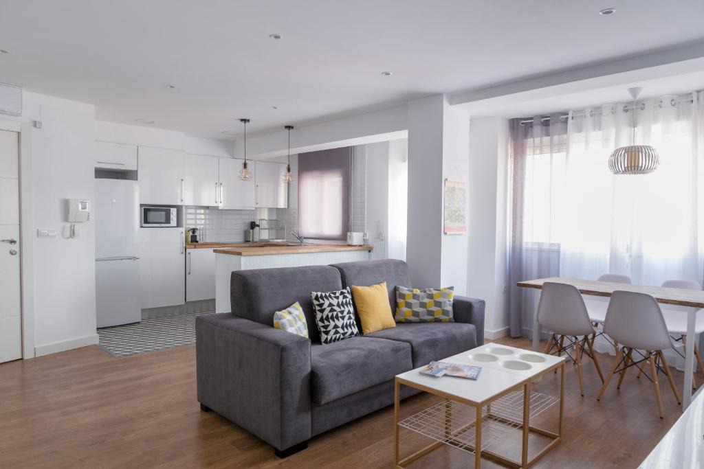 La Creu del Grau Apartment | ApartUP Pineapple