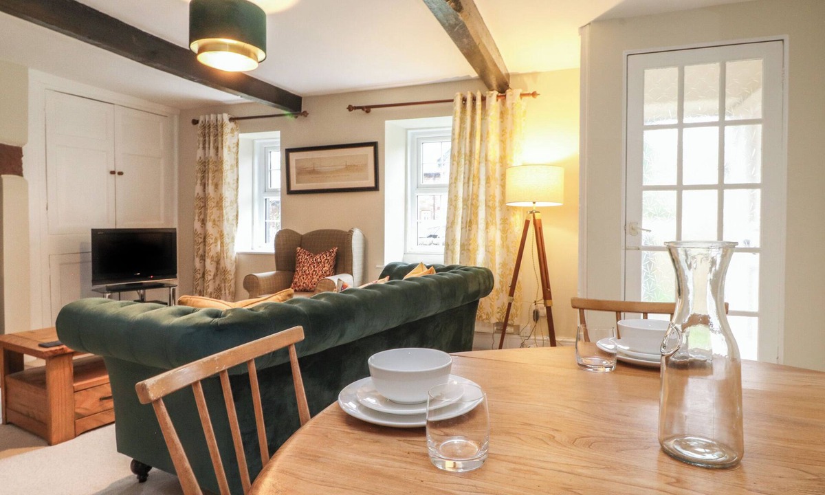Hayton Cottage | Ash Tree Cottage