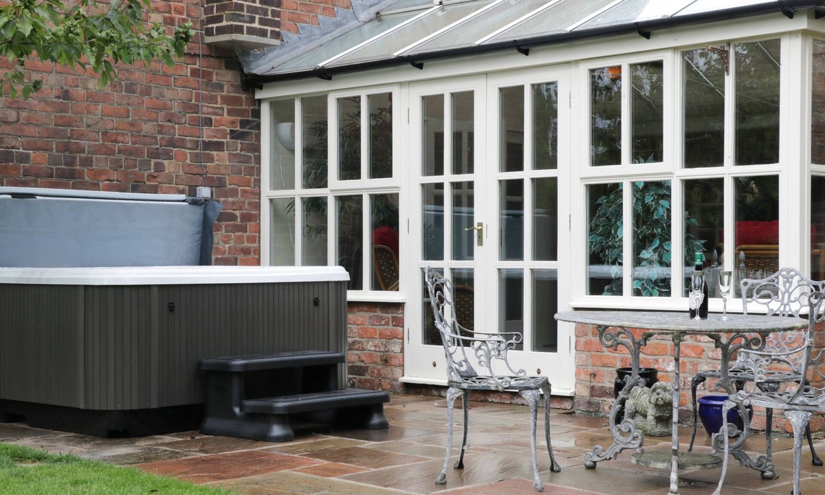Winestead Cottage | Ash Tree Lodge