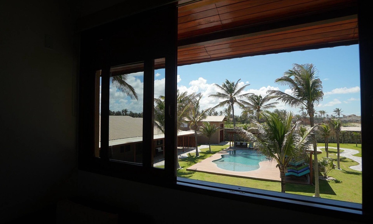 Caponga Apartment | Beachfront Studio with Pool Caponga
