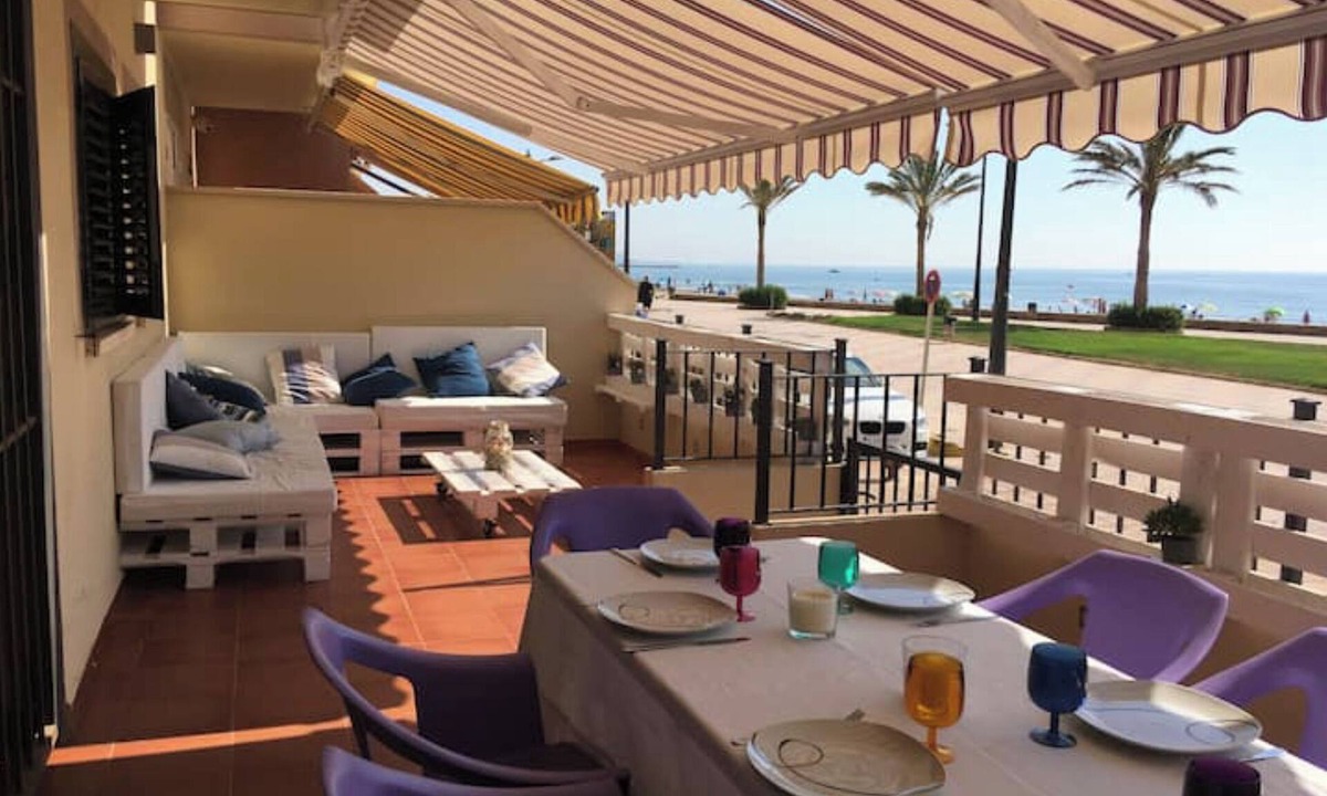 Port Saplaya Apartment | Beautiful apartment with large terrace on the beach in Porto Zaparaya