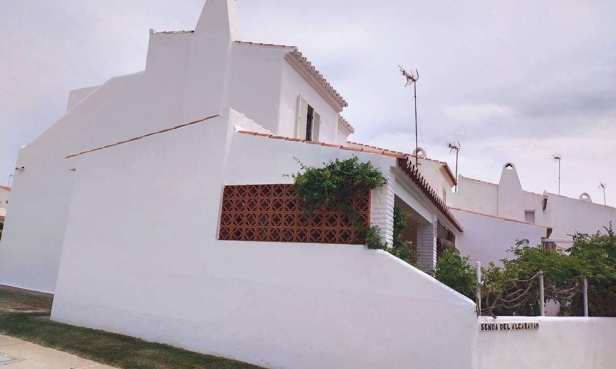 1a Fase House | Beautiful house 30 meters from the sea