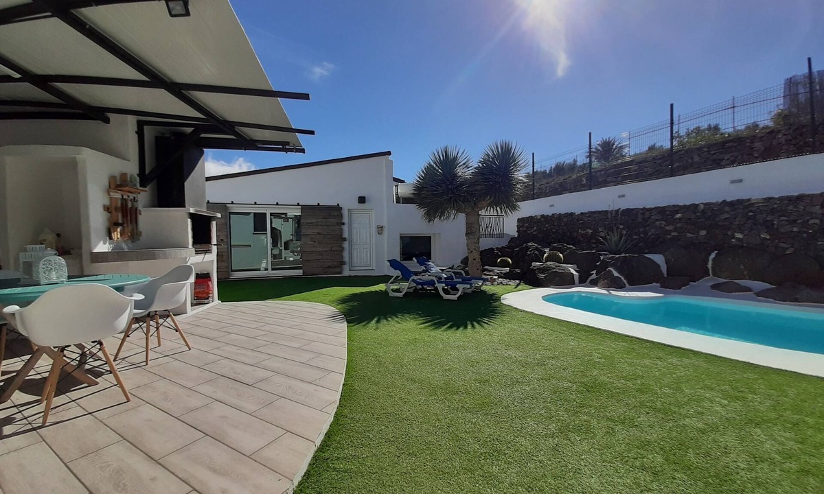 Ingenio Villa | Beautiful villa located in Ingenio, in the southeast of Gran Canaria.